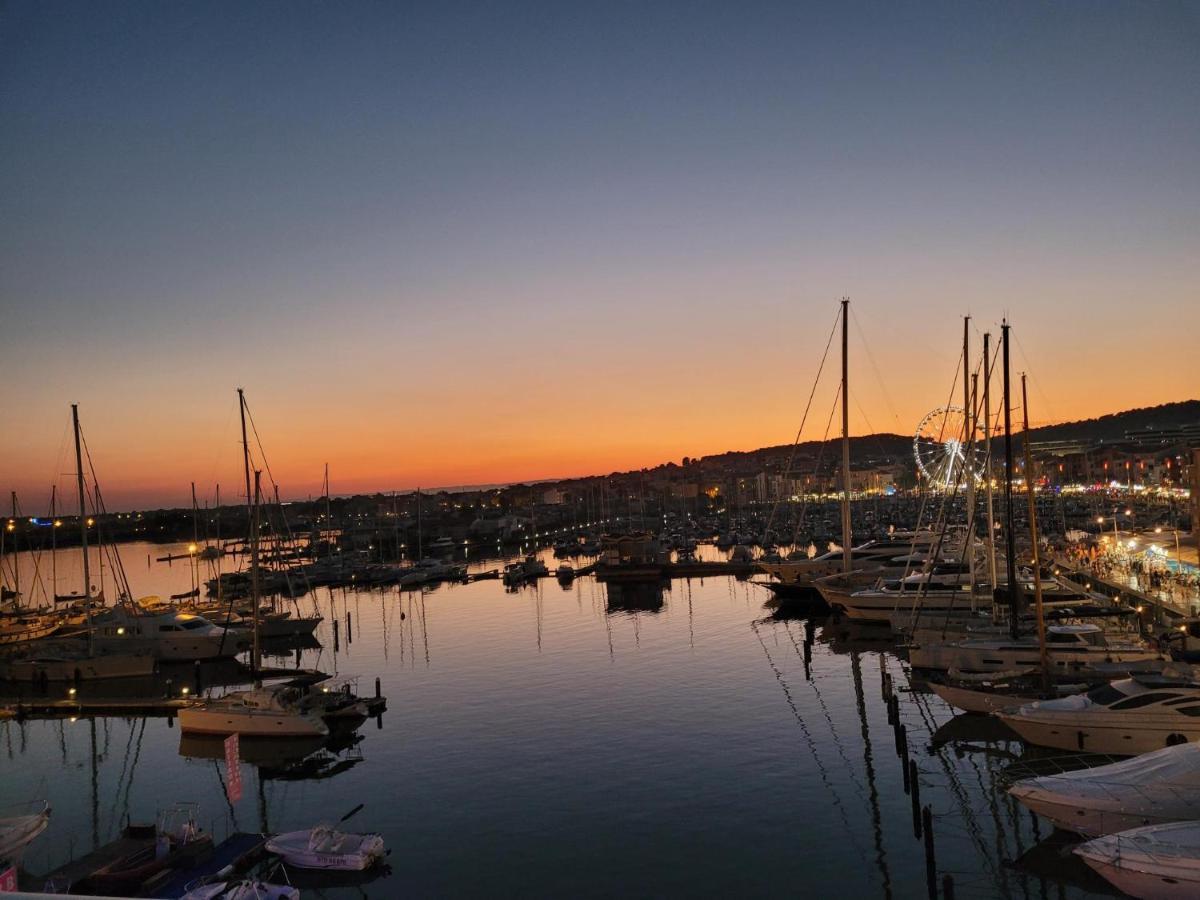 Studio Cap D Agde Vue Port Екстер'єр фото