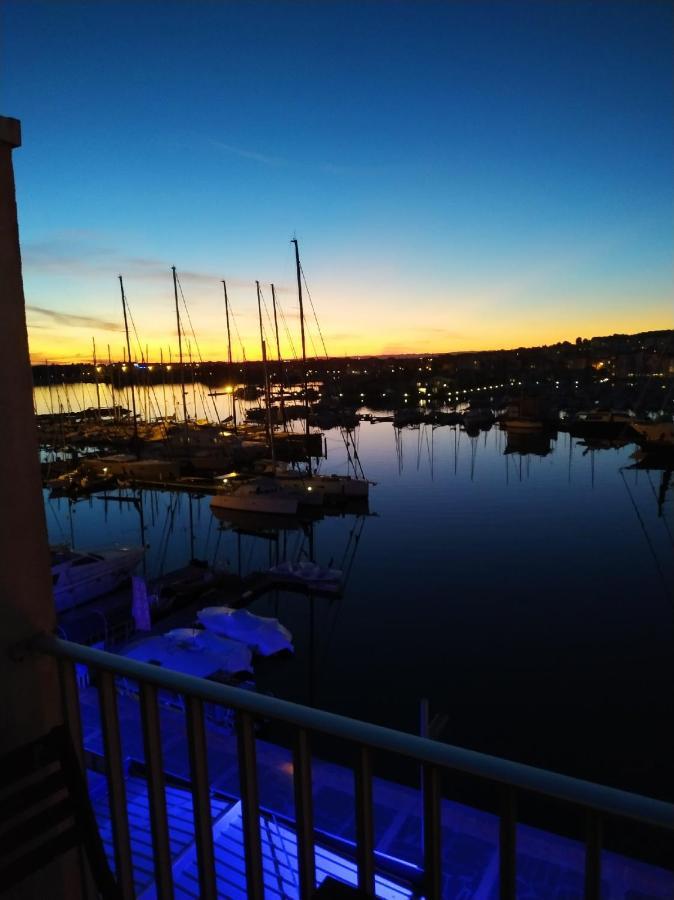 Studio Cap D Agde Vue Port Екстер'єр фото